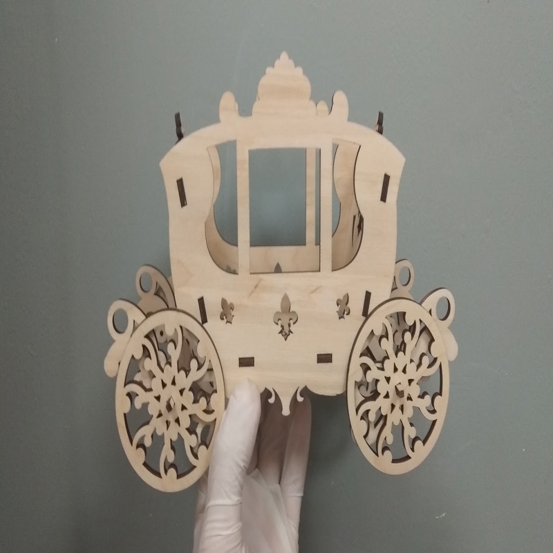 طرح جعبه گل کالسکه و اتوبوس مناسب برای استفاده در دستگاه های cnc چوب و cnc لیزر - laser cut coach carriage flower box cdr file
