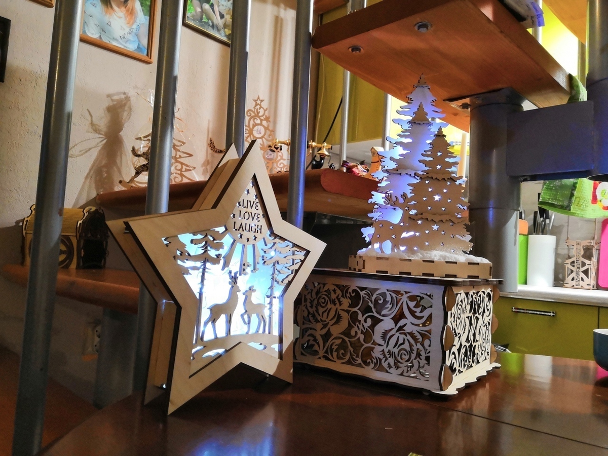 طرح چراغ خواب طرح ستاره مناسب برای استفاده در دستگاه های cnc چوب و cnc لیزر - laser cut nightlight star shape lamp template cdr file