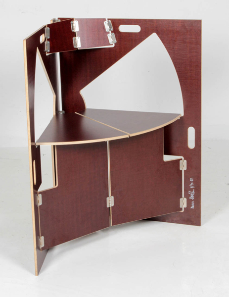 طرح صندلی تاشو مثلثی ورنر اشمیت مناسب برای استفاده در دستگاه های cnc چوب و cnc لیزر - laser cut werner schmidt folding triangle chair dxf file