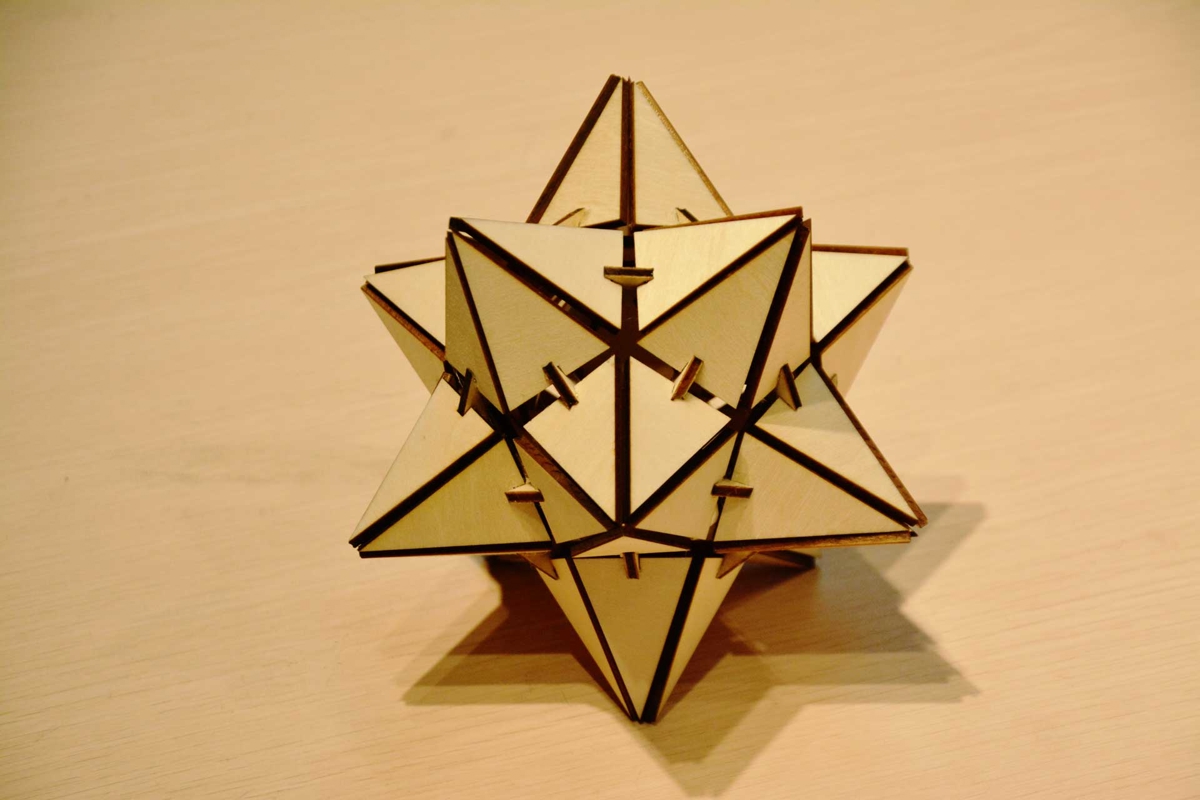 طرح ستاره چوبی سه بعدی مناسب برای استفاده در دستگاه های cnc چوب و cnc لیزر - laser cut wooden 3d star cdr file