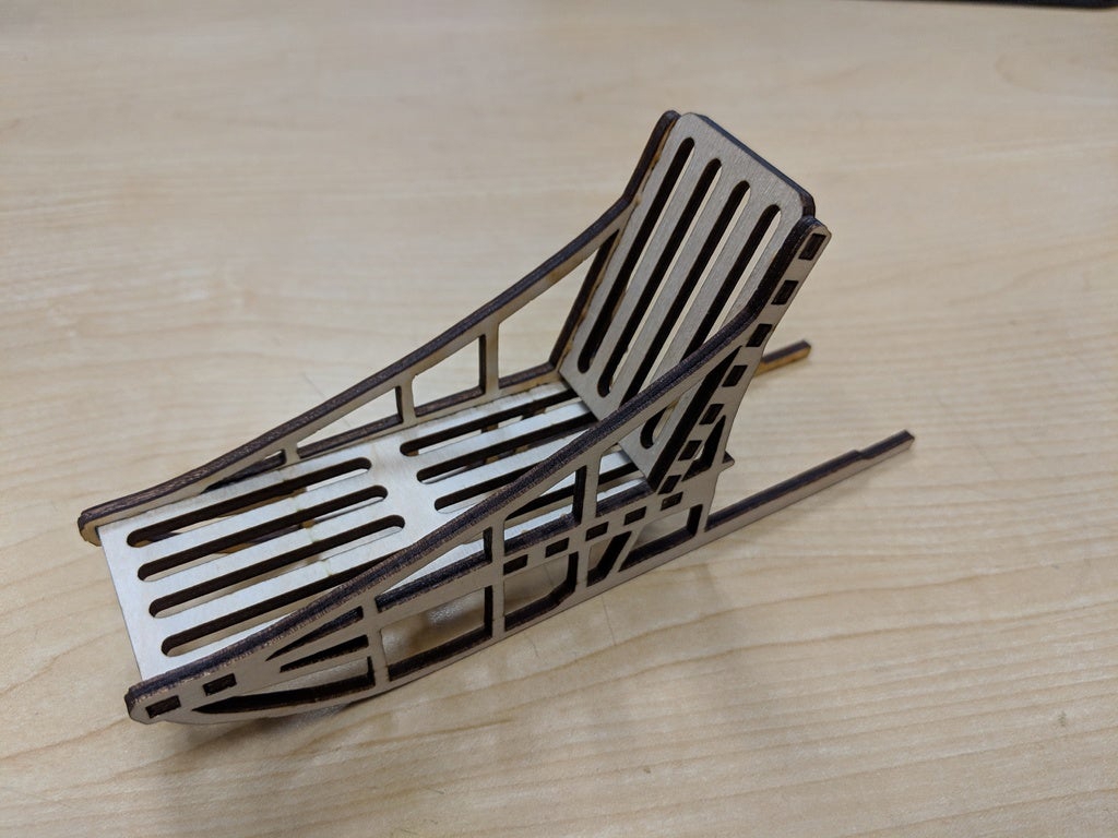 طرح سورتمه سگ ۱۸ تخته سه لایی توس مناسب برای استفاده در دستگاه های cnc چوب و cnc لیزر - laser cut dog sled 18 birch plywood svg file