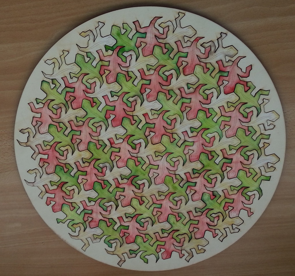 طرح مارمولک اشر مناسب برای استفاده در دستگاه های cnc چوب و cnc لیزر - laser cut escher lizard cdr file