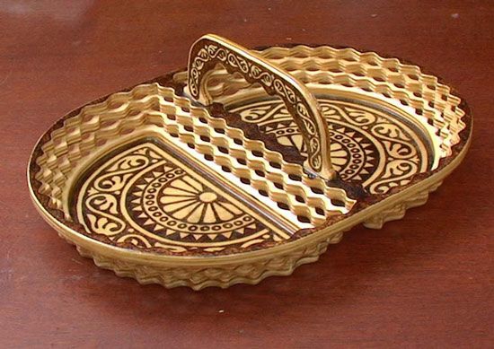 طرح سبد بشقاب تزئینی با دسته مناسب برای استفاده در دستگاه های cnc چوب و cnc لیزر - laser cut decorative plate basket with handle cdr file