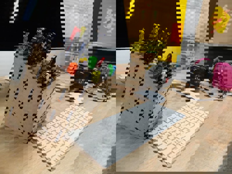 طرح جا مدادی تخته سه لا مناسب برای استفاده در دستگاه های cnc چوب و cnc لیزر - laser cut plywood pencil holder