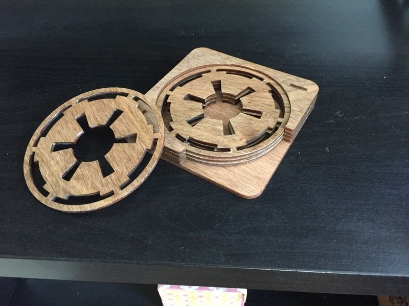 طرح لوگوی امپراتوری جنگ ستارگان مناسب برای استفاده در دستگاه های cnc چوب و cnc لیزر - laser cut star wars empire logo coasters svg file