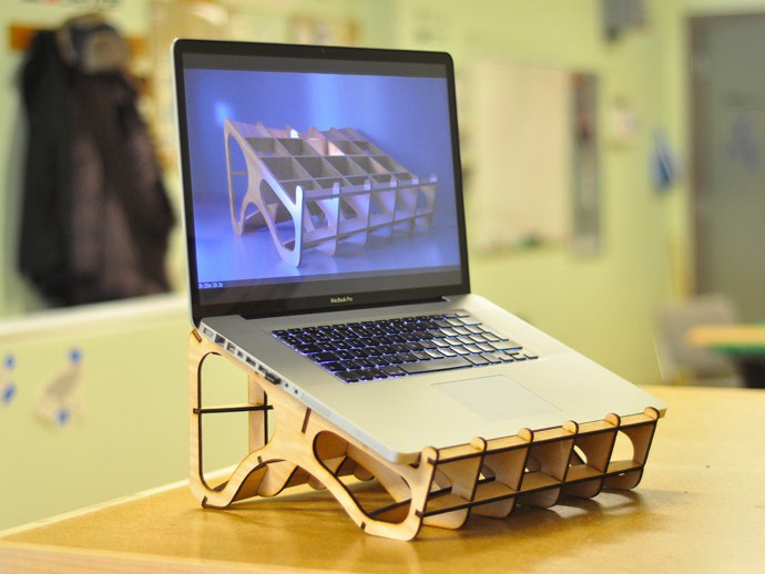 طرح پایه لپ تاپ مناسب برای استفاده در دستگاه های cnc چوب و cnc لیزر - laptop stand dxf file