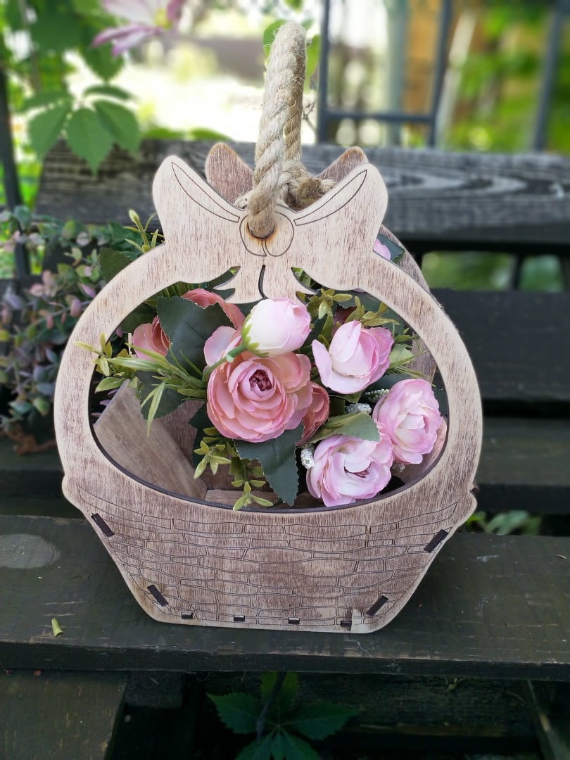 طرح سبد تخته سه لا برای گل ها مناسب برای استفاده در دستگاه های cnc چوب و cnc لیزر - laser cut basket of plywood for flowers cdr file