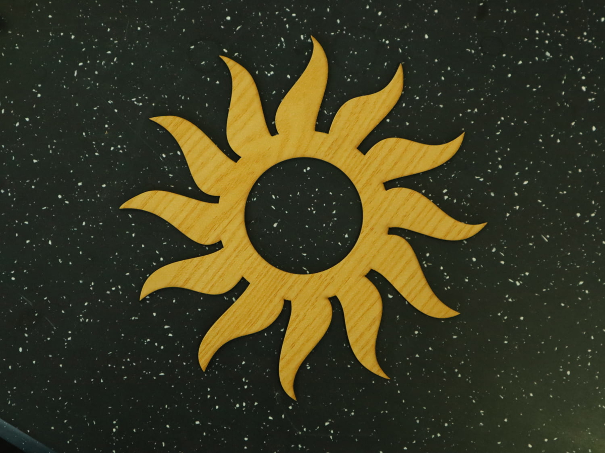 طرح حلقه دستمال سفره خورشیدی مناسب برای استفاده در دستگاه های cnc چوب و cnc لیزر - laser cut sun napkin ring cdr file