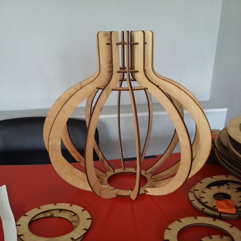 طرح لامپا لامپوچکا مناسب برای استفاده در دستگاه های cnc چوب و cnc لیزر - lampa lampochka cdr file