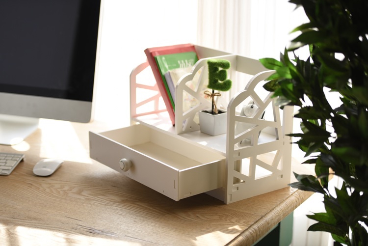 طرح کتابخانه رومیزی کوچک با کشو و قاب عکس مناسب برای استفاده در دستگاه های cnc چوب و cnc لیزر - laser cut small tabletop bookcase with drawer cdr file