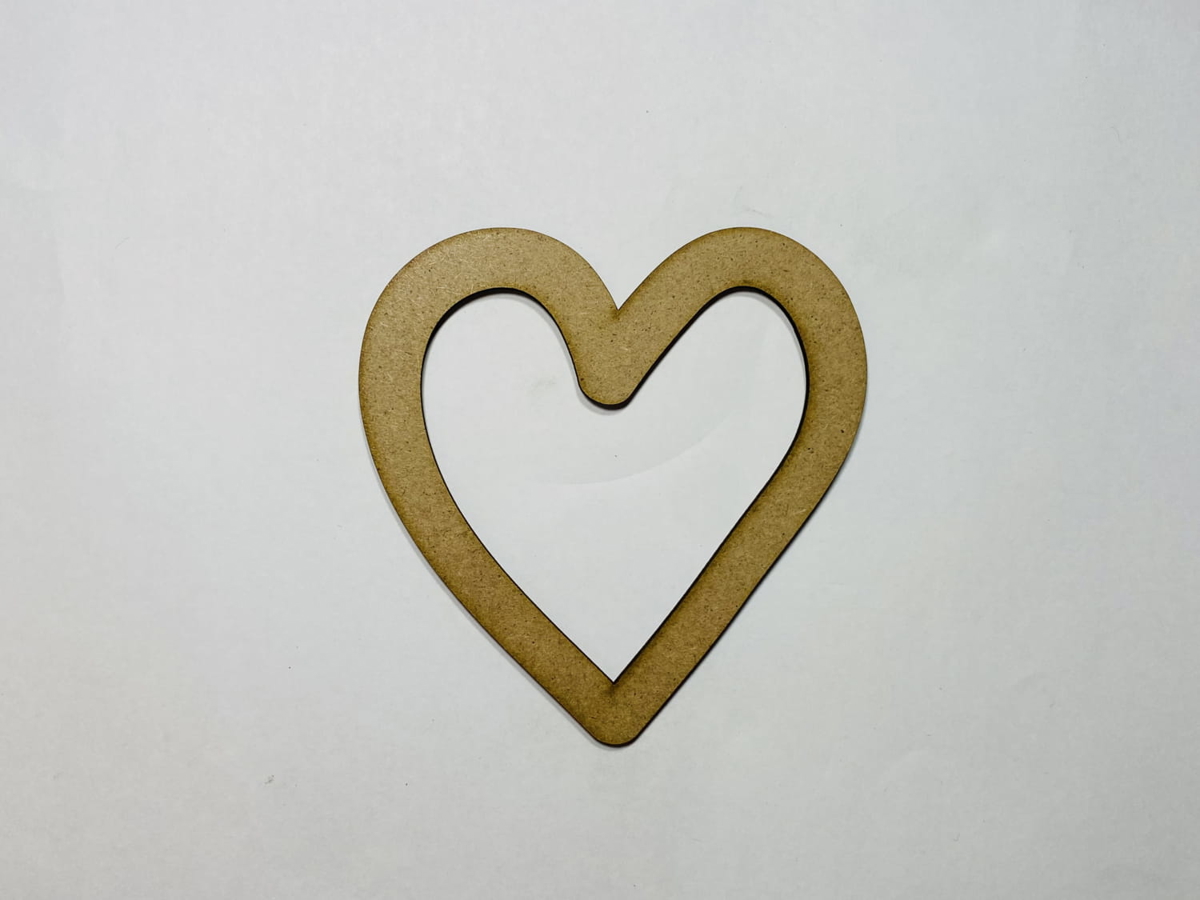 طرح برش چوب به شکل قلب با دستگاه لیزر مناسب برای استفاده در دستگاه های cnc چوب و cnc لیزر - laser cut heart shape wood cutout cdr file