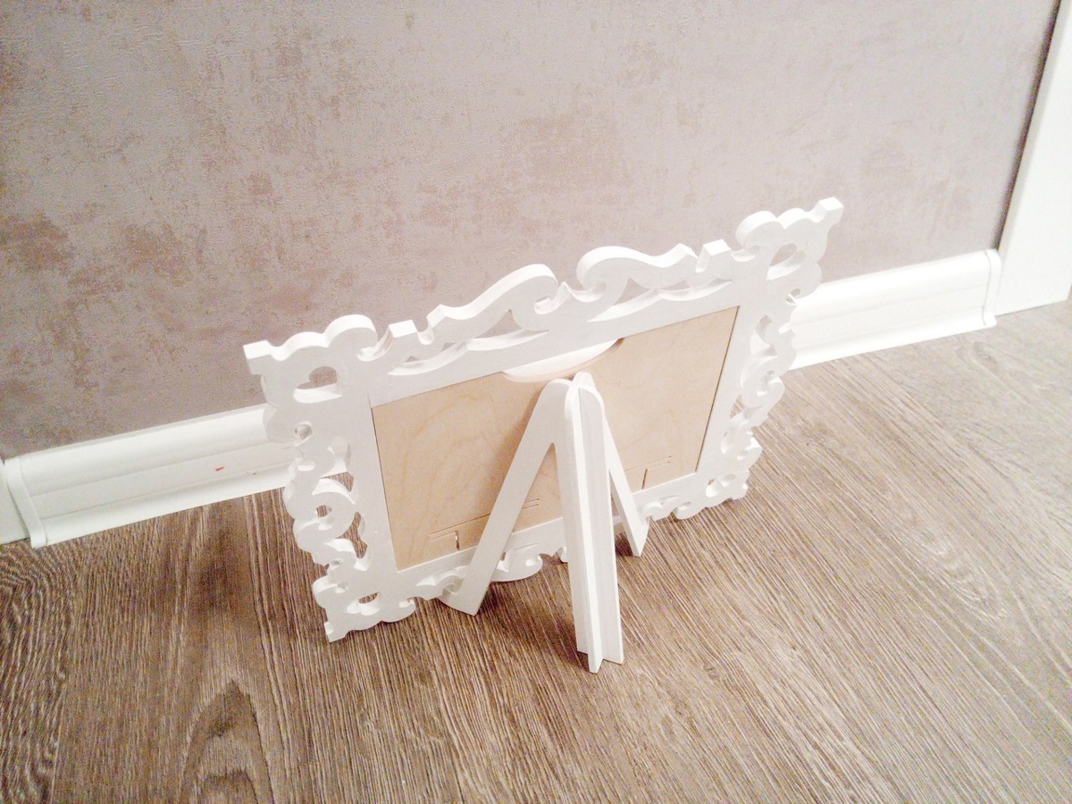 طرح قاب عکس پایه سه پایه مناسب برای استفاده در دستگاه های cnc چوب و cnc لیزر - laser cut photo frame easel stand cdr file