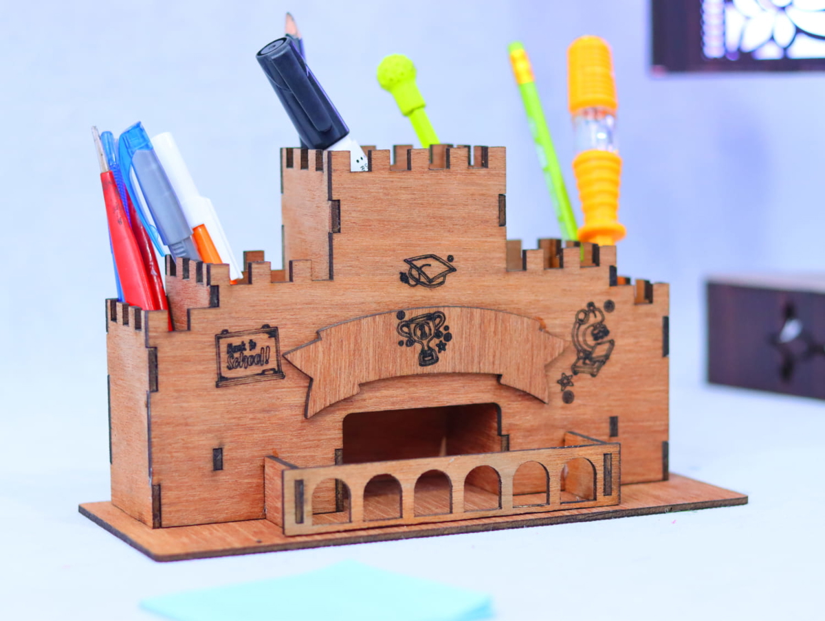 طرح جا مدادی و میز تحریر طرح قلعه مناسب برای استفاده در دستگاه های cnc چوب و cnc لیزر - laser cut castle desk organizer pencil holder cdr file