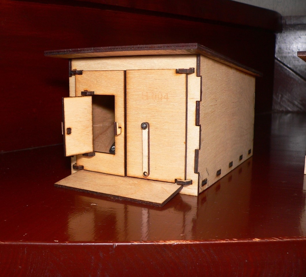 طرح ماشین اسباب بازی گاراژ مناسب برای استفاده در دستگاه های cnc چوب و cnc لیزر - laser cut toy car garage cdr file