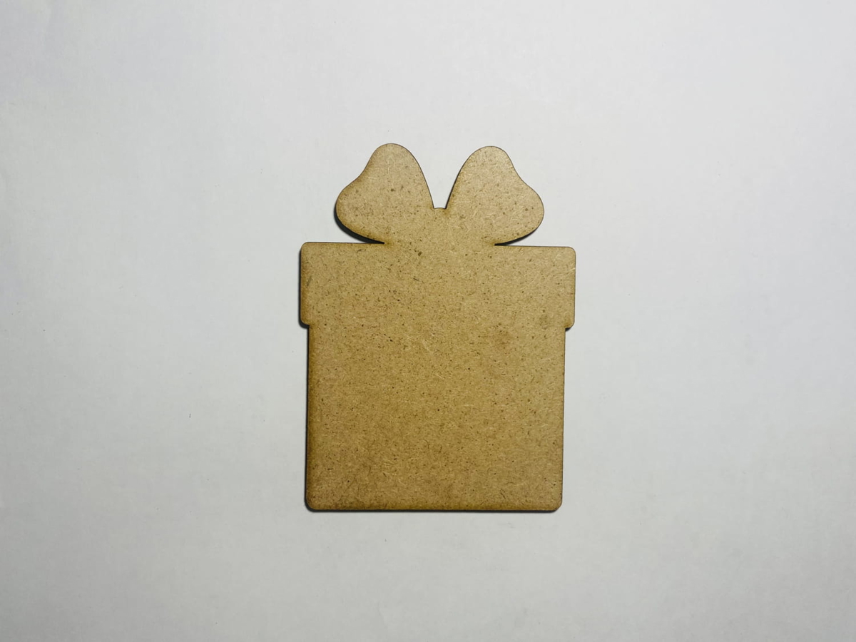 طرح هدیه کریسمس چوبی برای کاردستی مناسب برای استفاده در دستگاه های cnc چوب و cnc لیزر - laser cut wood christmas present cutout for crafts cdr file