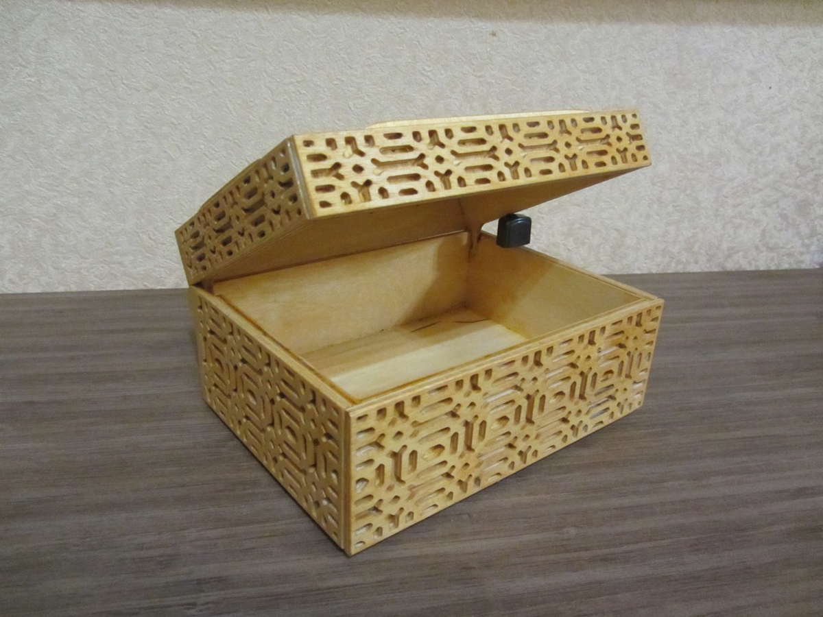 طرح یاشیچک فریز ۱۴ مناسب برای استفاده در دستگاه های cnc چوب و cnc لیزر - yashichek frezer 14 dxf file