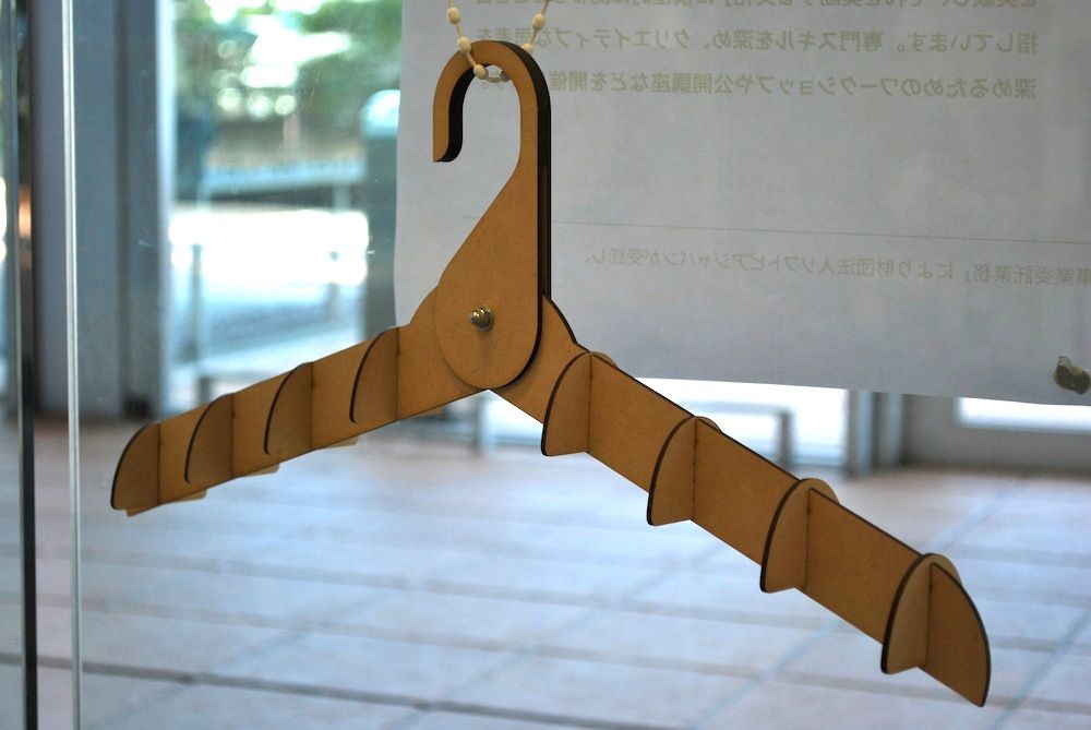 طرح آویز مناسب برای استفاده در دستگاه های cnc چوب و cnc لیزر - laser cut hanger cdr file