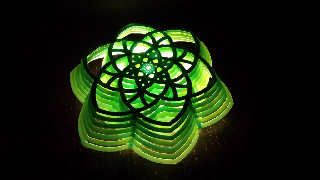 طرح چراغ مطالعه طرح گل مناسب برای استفاده در دستگاه های cnc چوب و cnc لیزر - flower light lamp cdr file