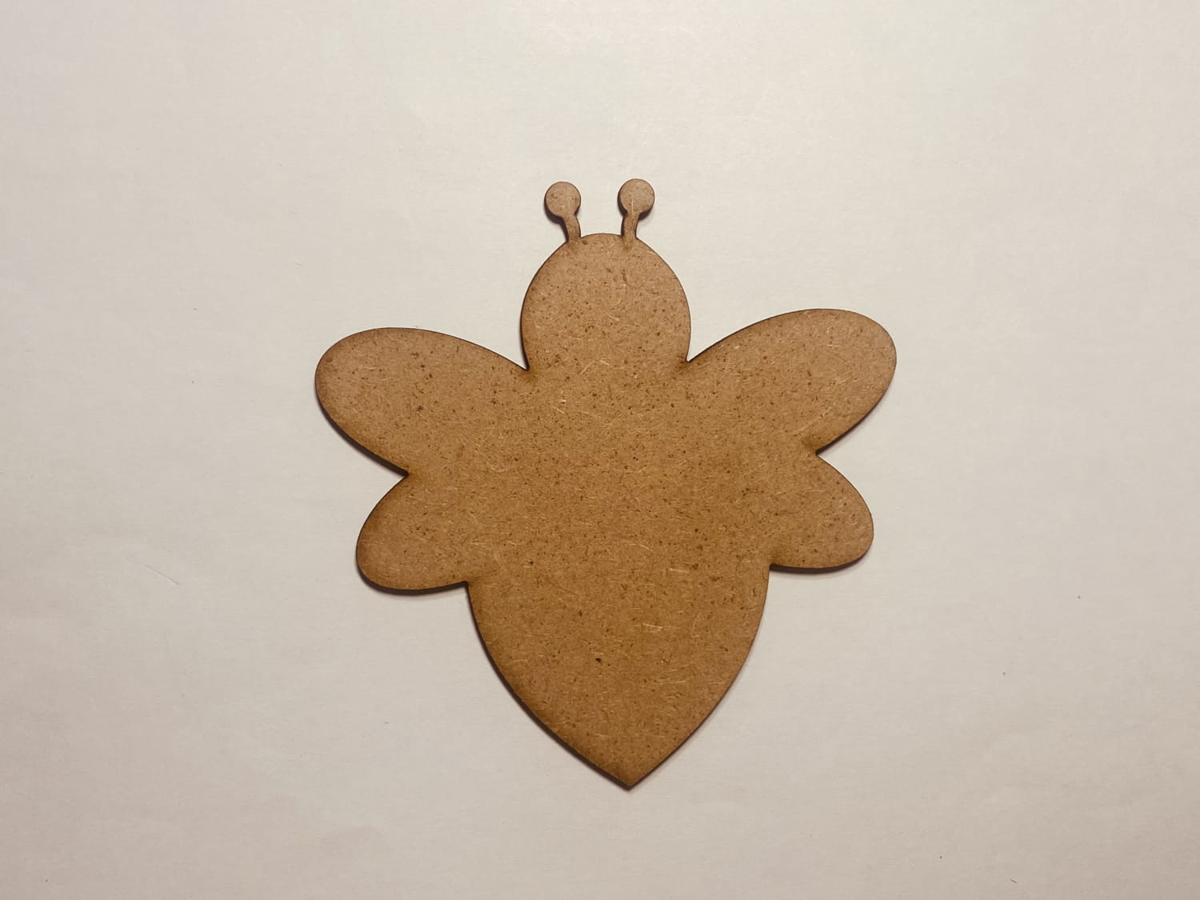 طرح زنبور عسل چوبی مناسب برای استفاده در دستگاه های cnc چوب و cnc لیزر - laser cut wood bumble bee craft shape cutout cdr file