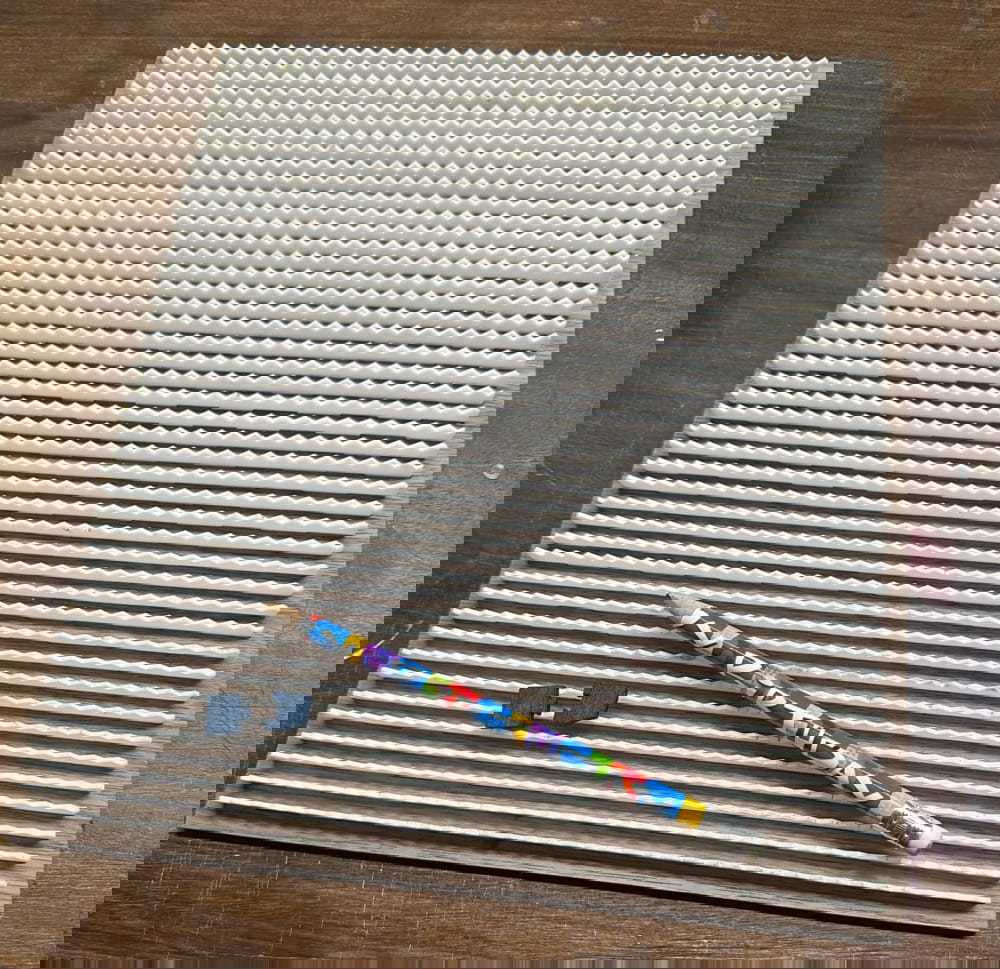 طرح قفسه خشک کن ساده برای قطعات کوچک مناسب برای استفاده در دستگاه های cnc چوب و cnc لیزر - laser cut simple drying rack for small parts svg file