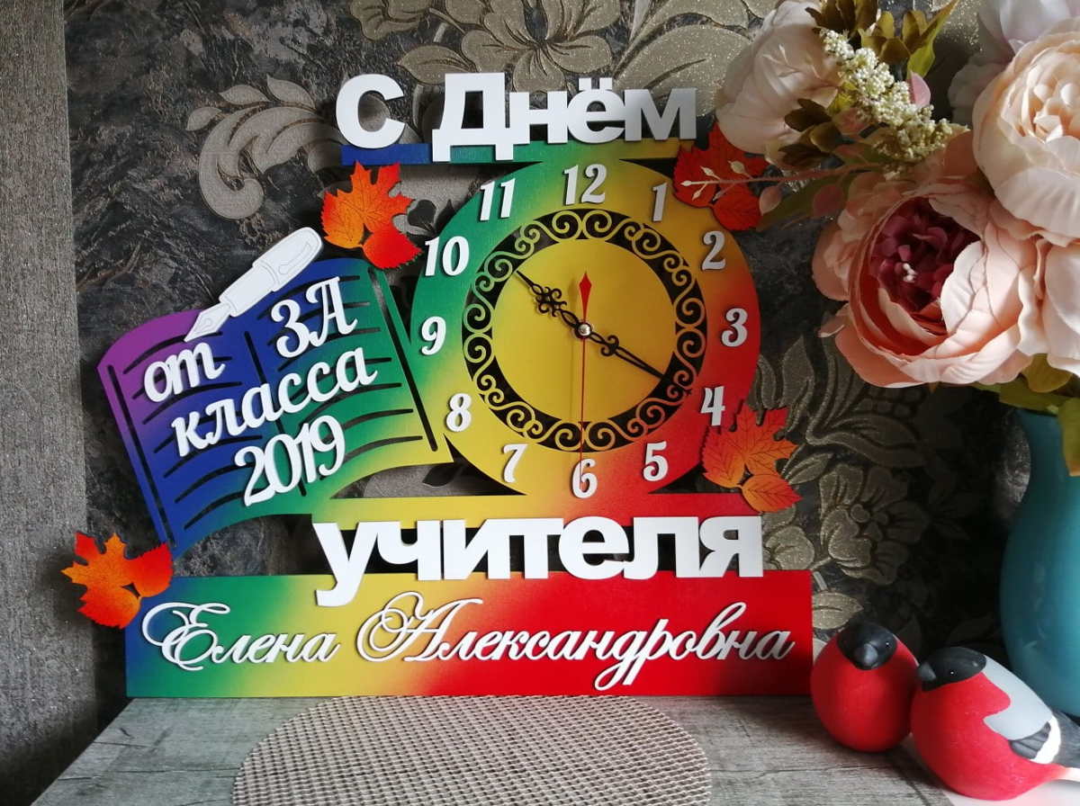 طرح ساعت به همراه طرح کتاب مناسب برای استفاده در دستگاه های cnc چوب و cnc لیزر - laser cut clock with book template cdr file