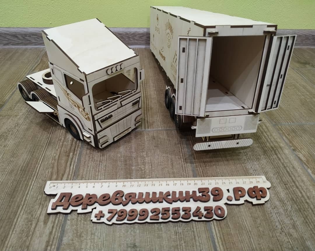 طرح کامیون اسباب بازی اسکانیا R580 مناسب برای استفاده در دستگاه های cnc چوب و cnc لیزر - laser cut kids toy truck scania r580 cdr file