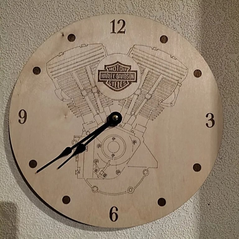 طرح ساعت دیواری هارلی دیویدسون مناسب برای استفاده در دستگاه های cnc چوب و cnc لیزر - laser cut harley davidson wall clock dxf file
