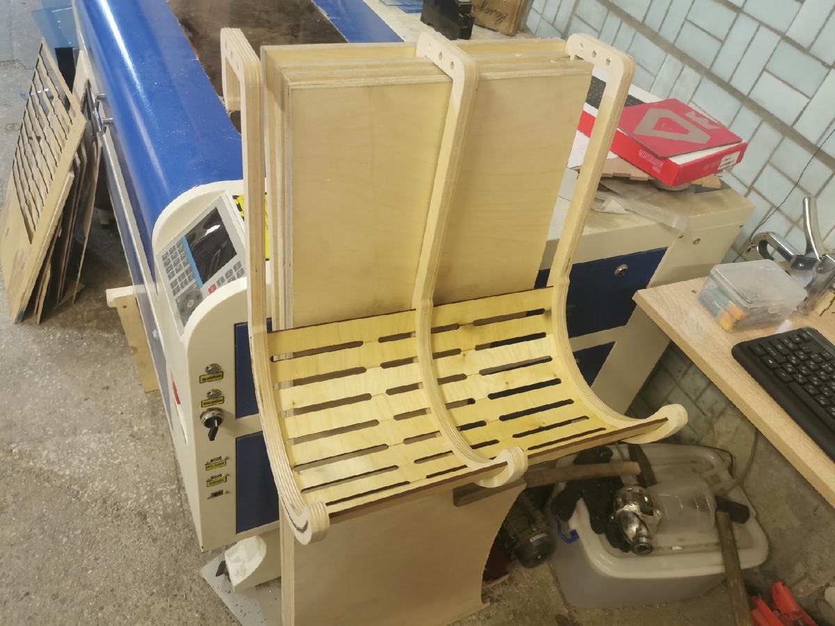 طرح تخت آویز گربه مناسب برای استفاده در دستگاه های cnc چوب و cnc لیزر - laser cut hanging cat bed cdr file