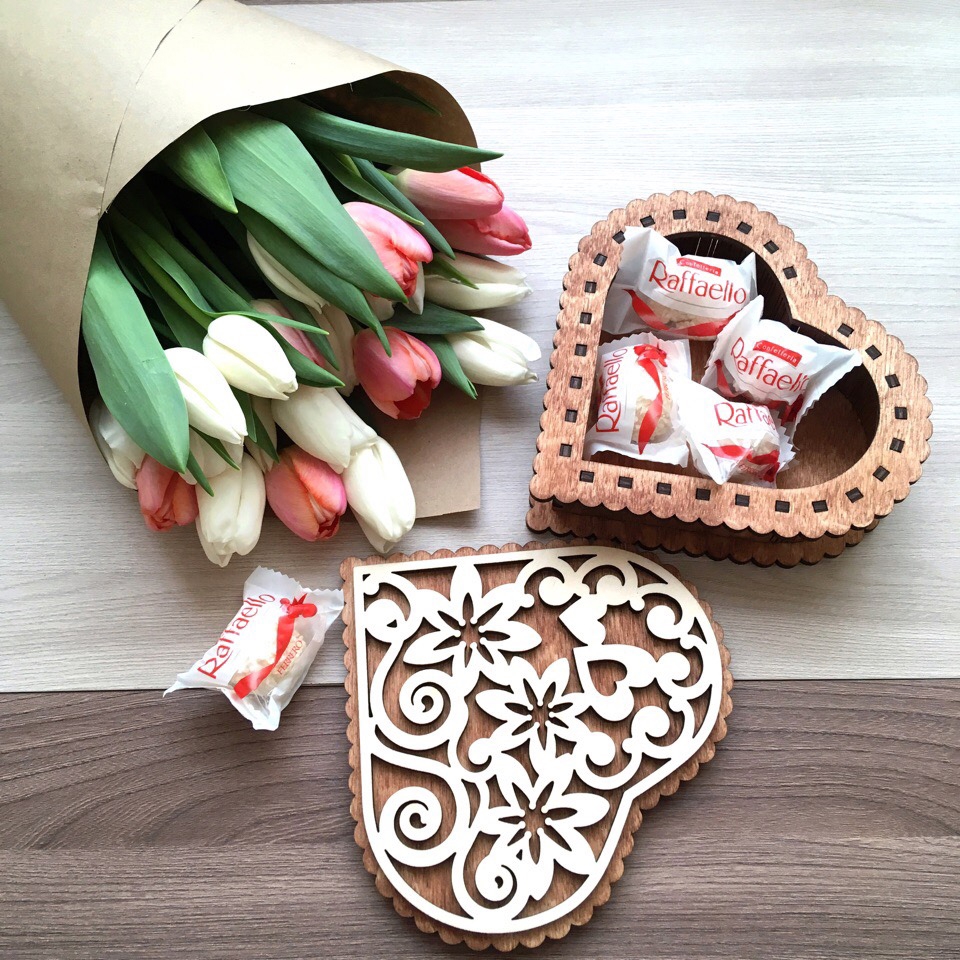 طرح جعبه جواهرات چوبی به شکل قلب مناسب برای استفاده در دستگاه های cnc چوب و cnc لیزر - laser cut heart shaped wooden jewelry box cdr file