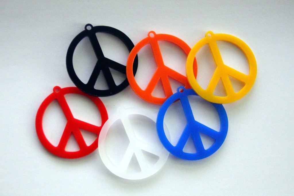 طرح علامت صلح مناسب برای استفاده در دستگاه های cnc چوب و cnc لیزر - laser cut peace sign svg file
