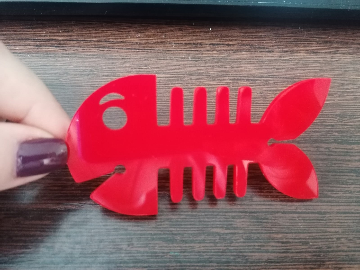 طرح پلکسی گلاس جیبی نگهدارنده هدفون و بند رخت مناسب برای استفاده در دستگاه های cnc چوب و cnc لیزر - laser cut plexiglass pocket headphone holder fish cord organizer dxf file