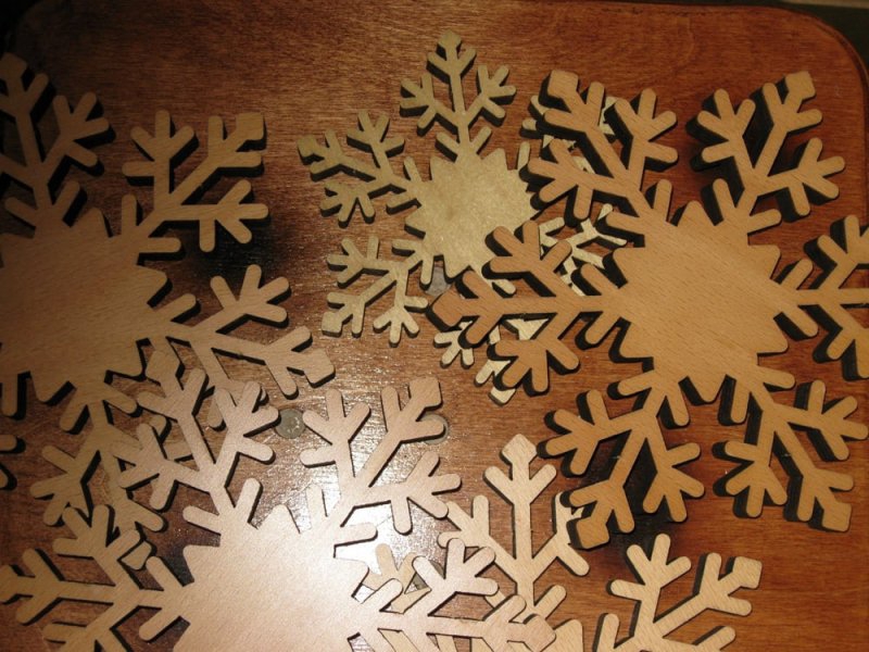 طرح دانه برف کریسمس مناسب برای استفاده در دستگاه های cnc چوب و cnc لیزر - laser cut christmas snowflake dxf file