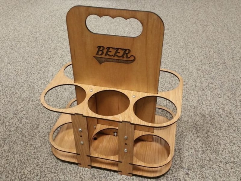 طرح بسته 6 تایی جعبه حمل نوشابه مناسب برای استفاده در دستگاه های cnc چوب و cnc لیزر - laser cut 6 pack beer carrier svg file
