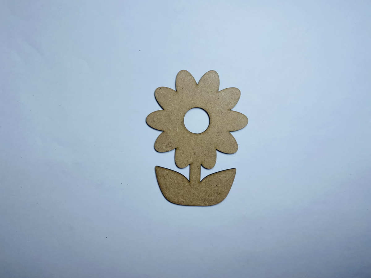 طرح گل چوبی ناتمام مناسب برای استفاده در دستگاه های cnc چوب و cnc لیزر - laser cut flower cutout unfinished wooden shape cdr file