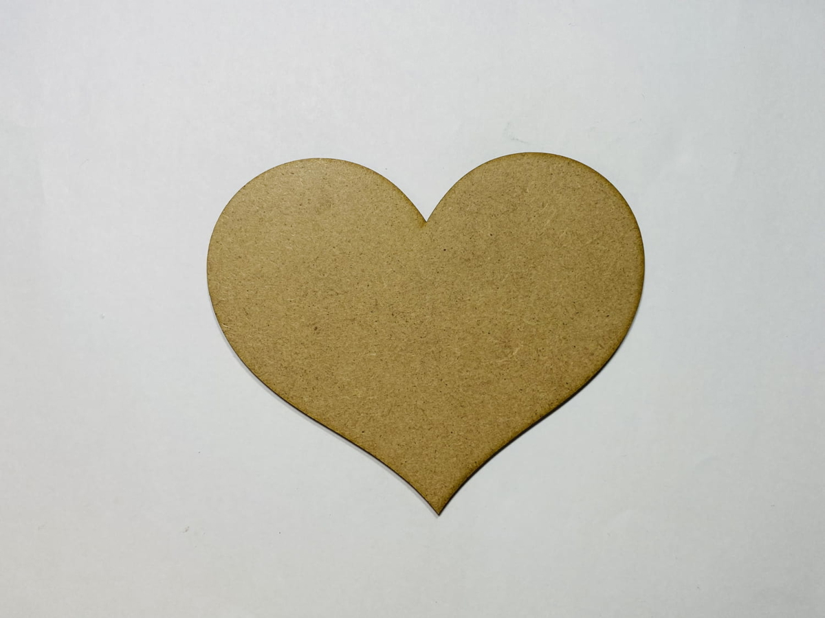 طرح چوب ناتمام به شکل قلب مناسب برای استفاده در دستگاه های cnc چوب و cnc لیزر - laser cut unfinished wood heart shape craft cdr file