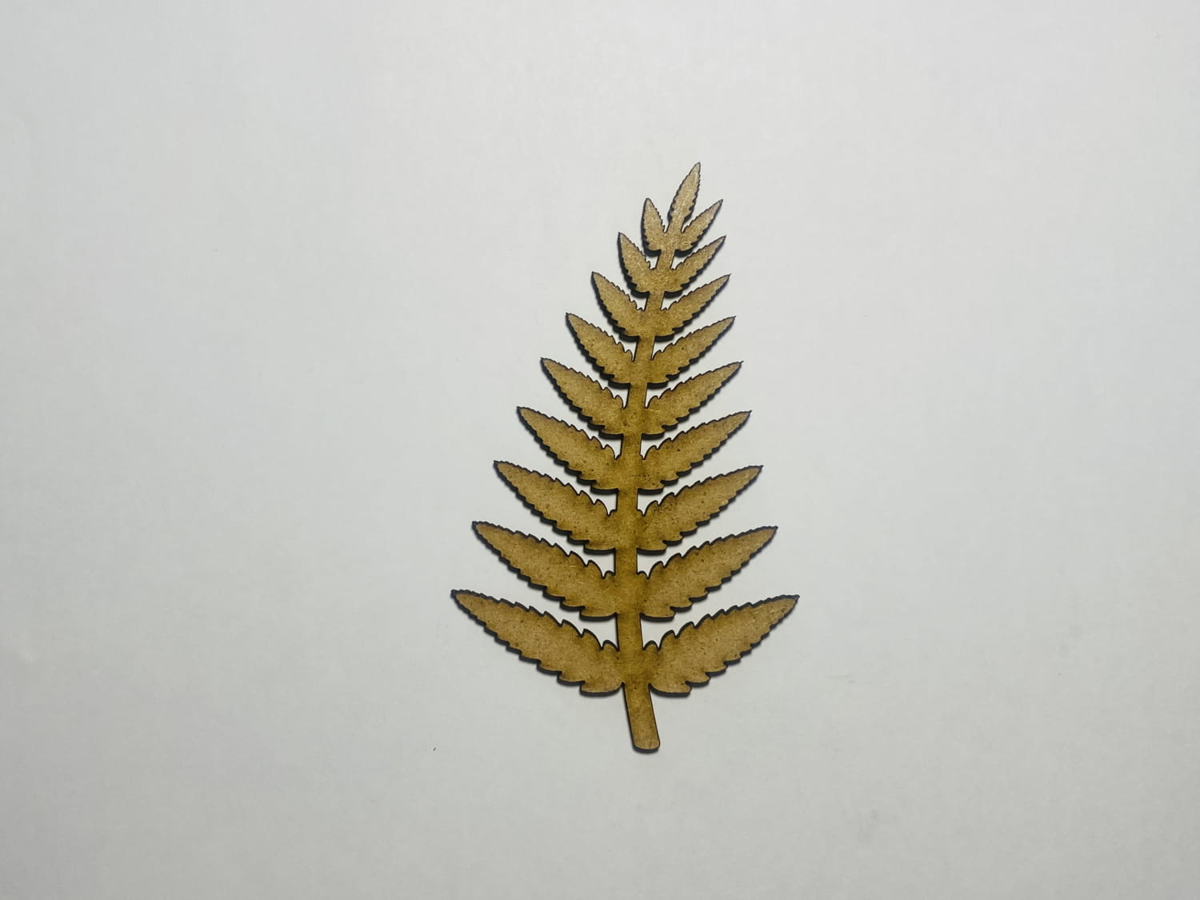 طرح سرخس طرح چوب ناتمام مناسب برای استفاده در دستگاه های cnc چوب و cnc لیزر - laser cut fern cutout unfinished wood shape craft cdr file