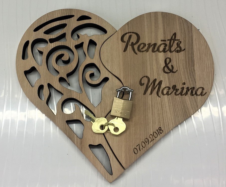 طرح قفل قلب عشق مخصوص عروسی مناسب برای استفاده در دستگاه های cnc چوب و cnc لیزر - laser cut heart love lock wedding decor dxf file