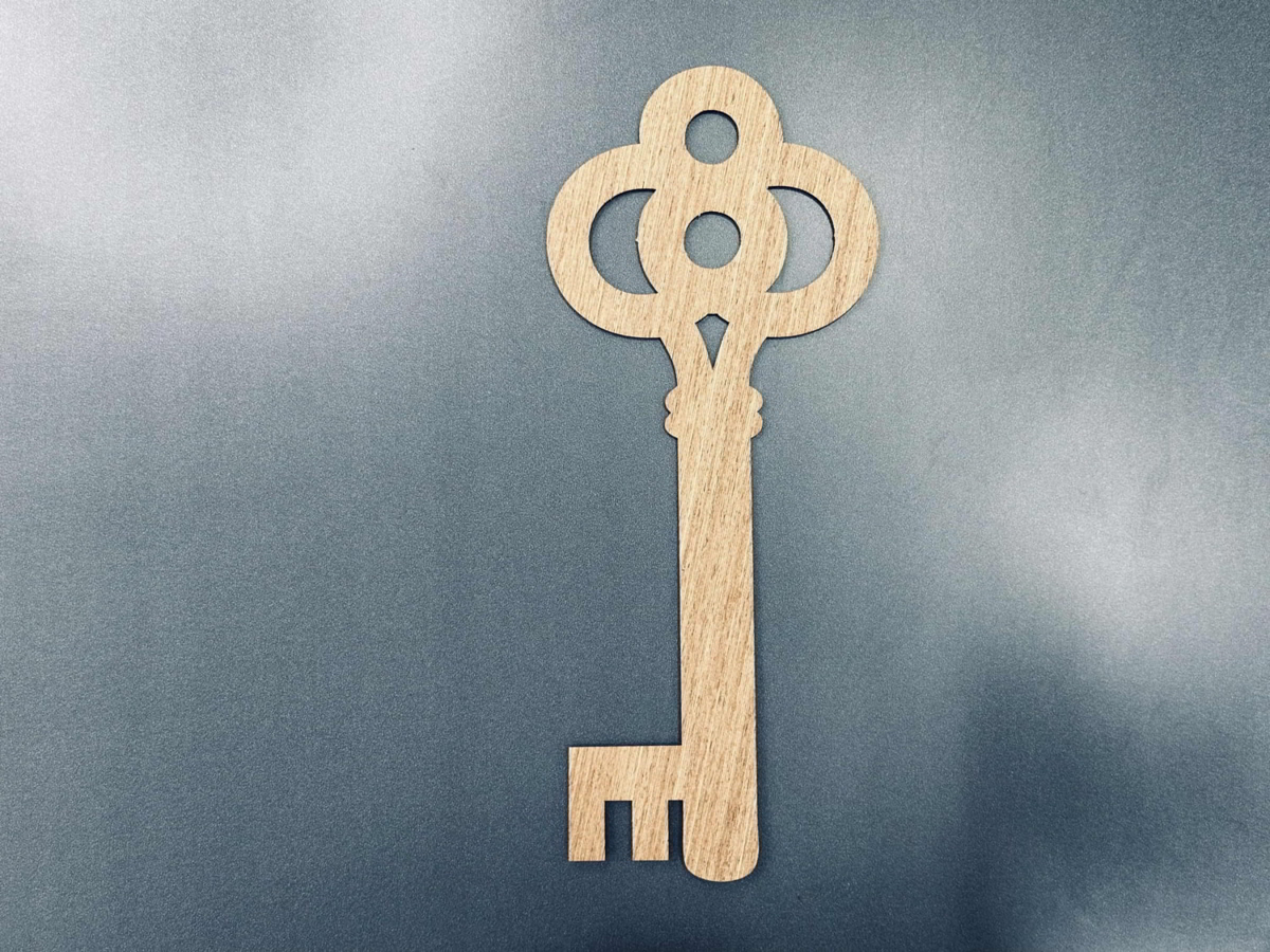 طرح کلید چوبی مناسب برای استفاده در دستگاه های cnc چوب و cnc لیزر - laser cut wooden key shaped cutout craft cdr file