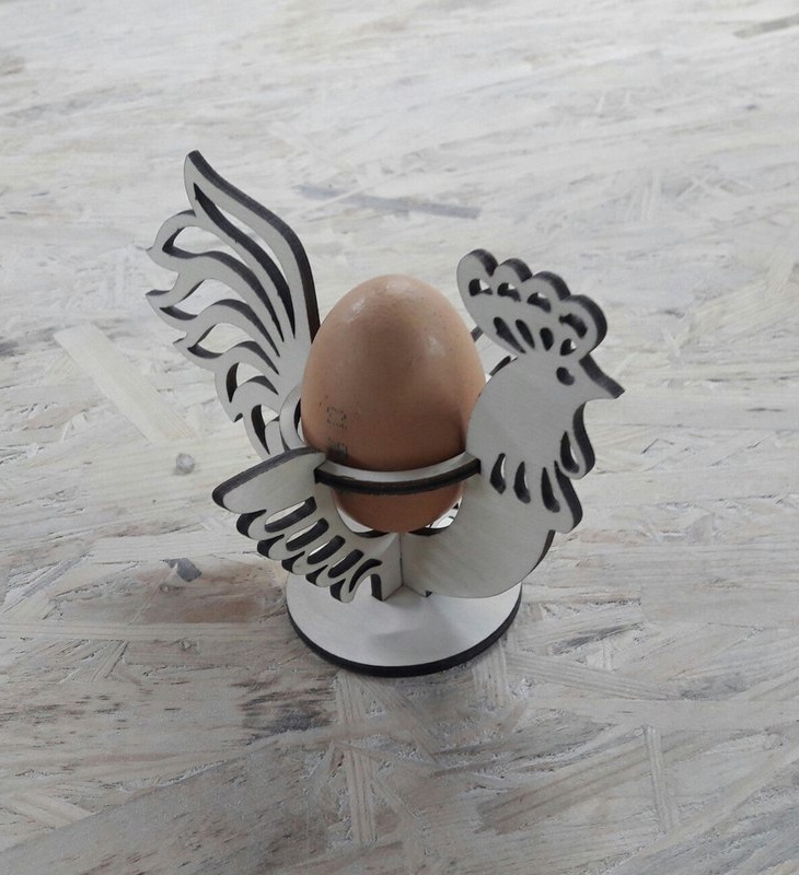 طرح خروس عید پاک مناسب برای استفاده در دستگاه های cnc چوب و cnc لیزر - laser cut easter rooster easter egg display stand cdr file