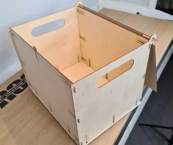 طرح جعبه چوبی به همراه درب ( ) مناسب برای استفاده در دستگاه های cnc چوب و cnc لیزر - laser cut wood box with lid dxf file