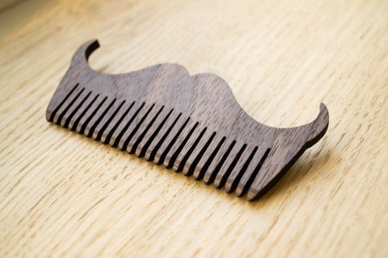 طرح شانه به شکل سبیل مناسب برای استفاده در دستگاه های cnc چوب و cnc لیزر - laser cut mustache shaped comb cdr file