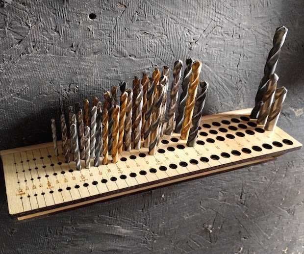 طرح برای سازماندهی مته مناسب برای استفاده در دستگاه های cnc چوب و cnc لیزر - laser cut drill bit organizer svg file