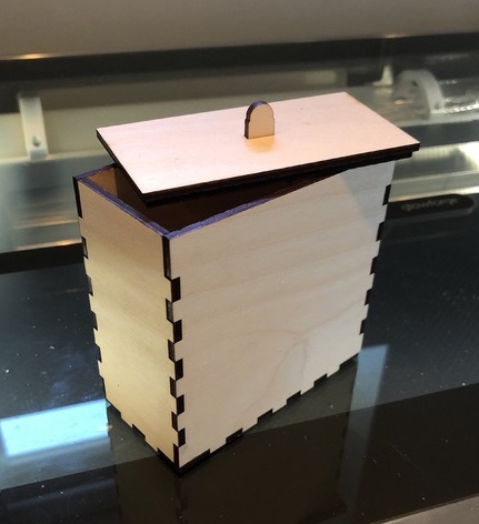 طرح جعبه ساده مناسب برای استفاده در دستگاه های cnc چوب و cnc لیزر - simple laser cut box template cdr file