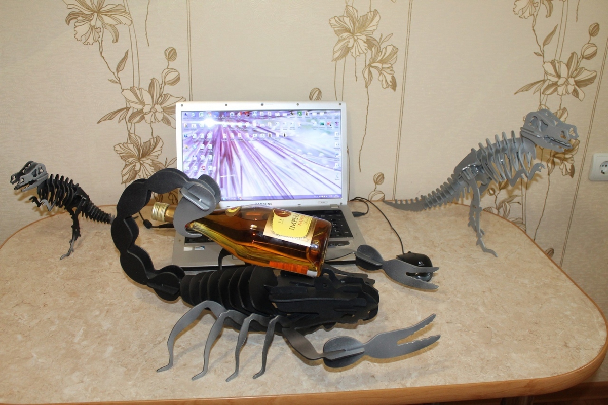 طرح عقرب مناسب برای استفاده در دستگاه های cnc چوب و cnc لیزر - laser cut scorpion dxf file
