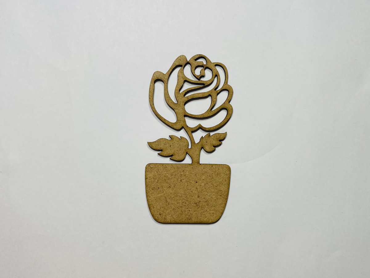 طرح گل رز چوبی با فرمت کورل مناسب برای استفاده در دستگاه های cnc چوب و cnc لیزر - laser cut wood rose cutout rose shape cdr file