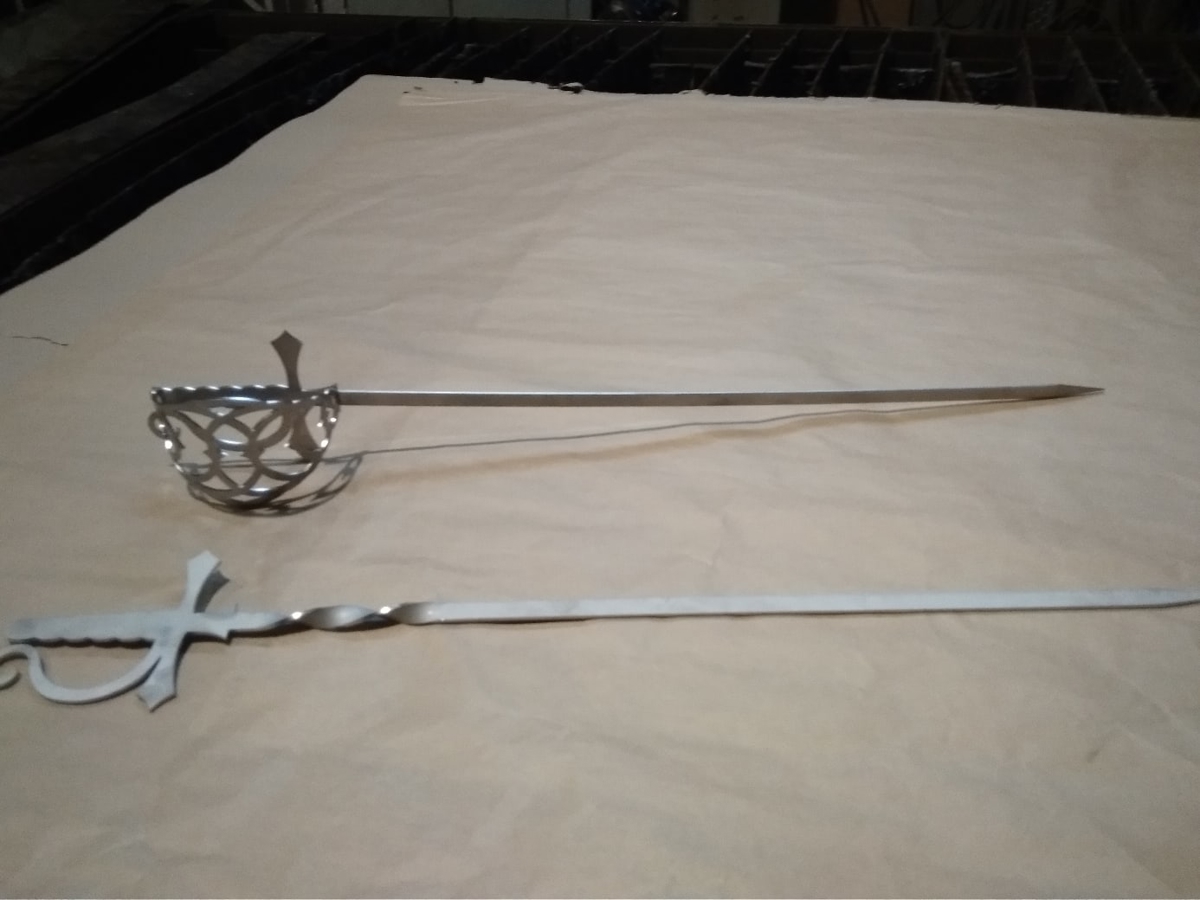 طرح شمشیر سیخ کباب مناسب برای استفاده در دستگاه های cnc چوب و cnc لیزر - laser cut sabre skewer sword dxf file