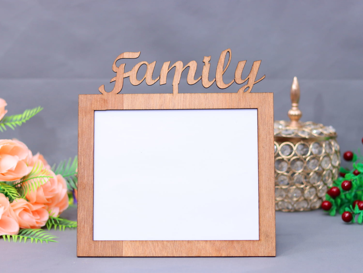 طرح قاب عکس خانوادگی رومیزی مناسب برای استفاده در دستگاه های cnc چوب و cnc لیزر - laser cut family desk photo frame cdr file