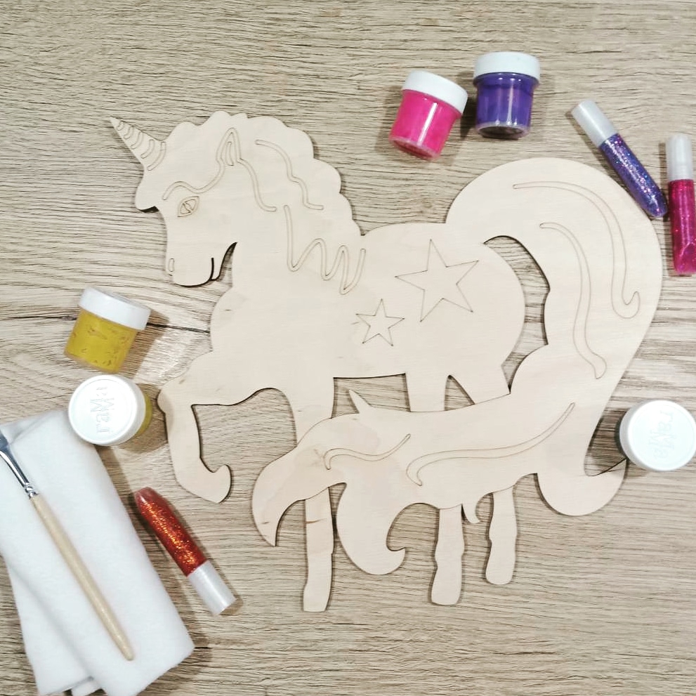 طرح اسب شاخدار تزئینی مناسب برای استفاده در دستگاه های cnc چوب و cnc لیزر - decorative unicorn laser cut engraved template cdr file