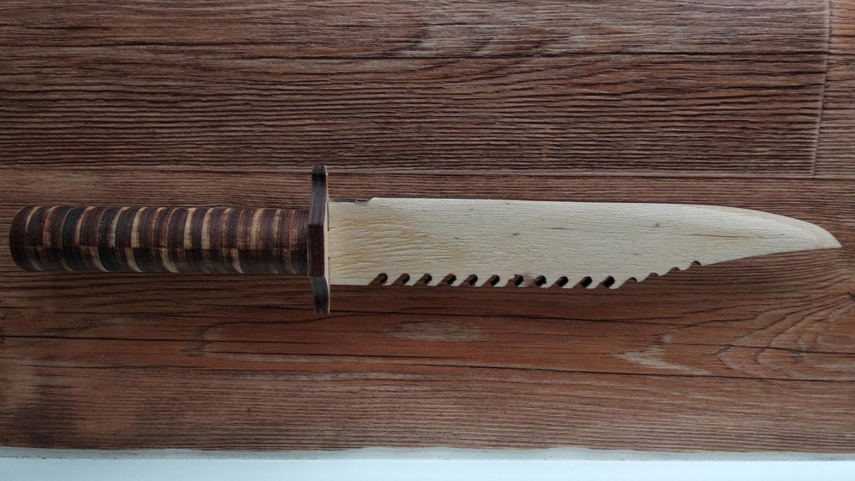 طرح چاقو پاپیونی مناسب برای استفاده در دستگاه های cnc چوب و cnc لیزر - laser cut bowie knife template cdr file