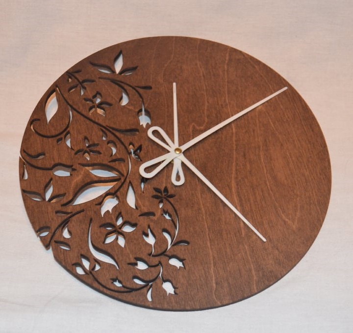 طرح فایل ساعت دیواری مدرن طرح گلدار مناسب برای استفاده در دستگاه های cnc چوب و cnc لیزر - laser cut modern floral wall clock cdr file